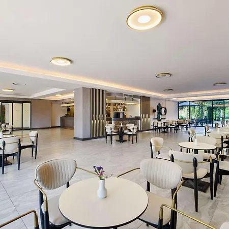 Moevenpick Antalya Resort 5*