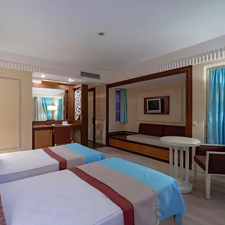 Rezort Moevenpick Tekirova Antalya