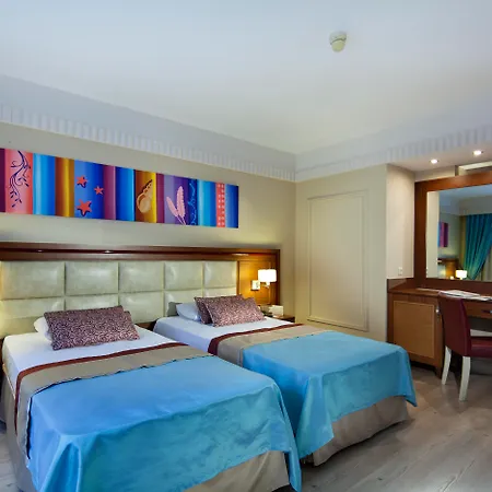 Rezort Moevenpick Tekirova Antalya