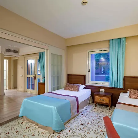 Moevenpick Tekirova אתר נופש אנטליה