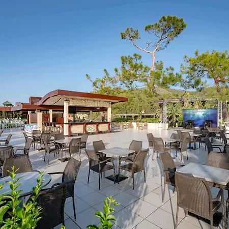 Rezort Moevenpick Tekirova Antalya